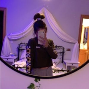 Cropped Vans long sleeve tee